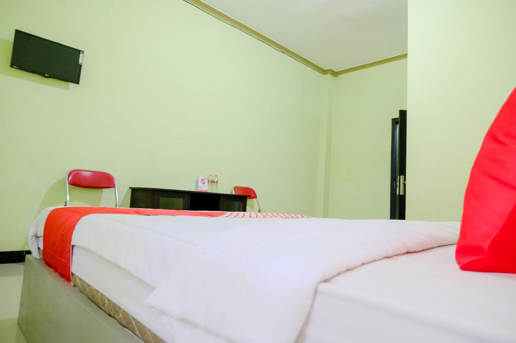 Oyo Life 2508 Alba Suites Homestay Syariah Tulungagung Dış mekan fotoğraf